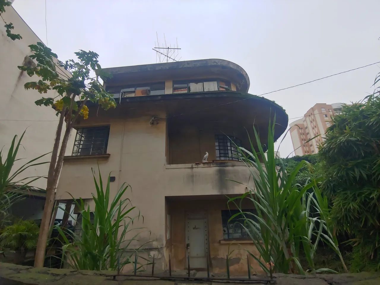 Terreno com sobrado antigo - Foto 2