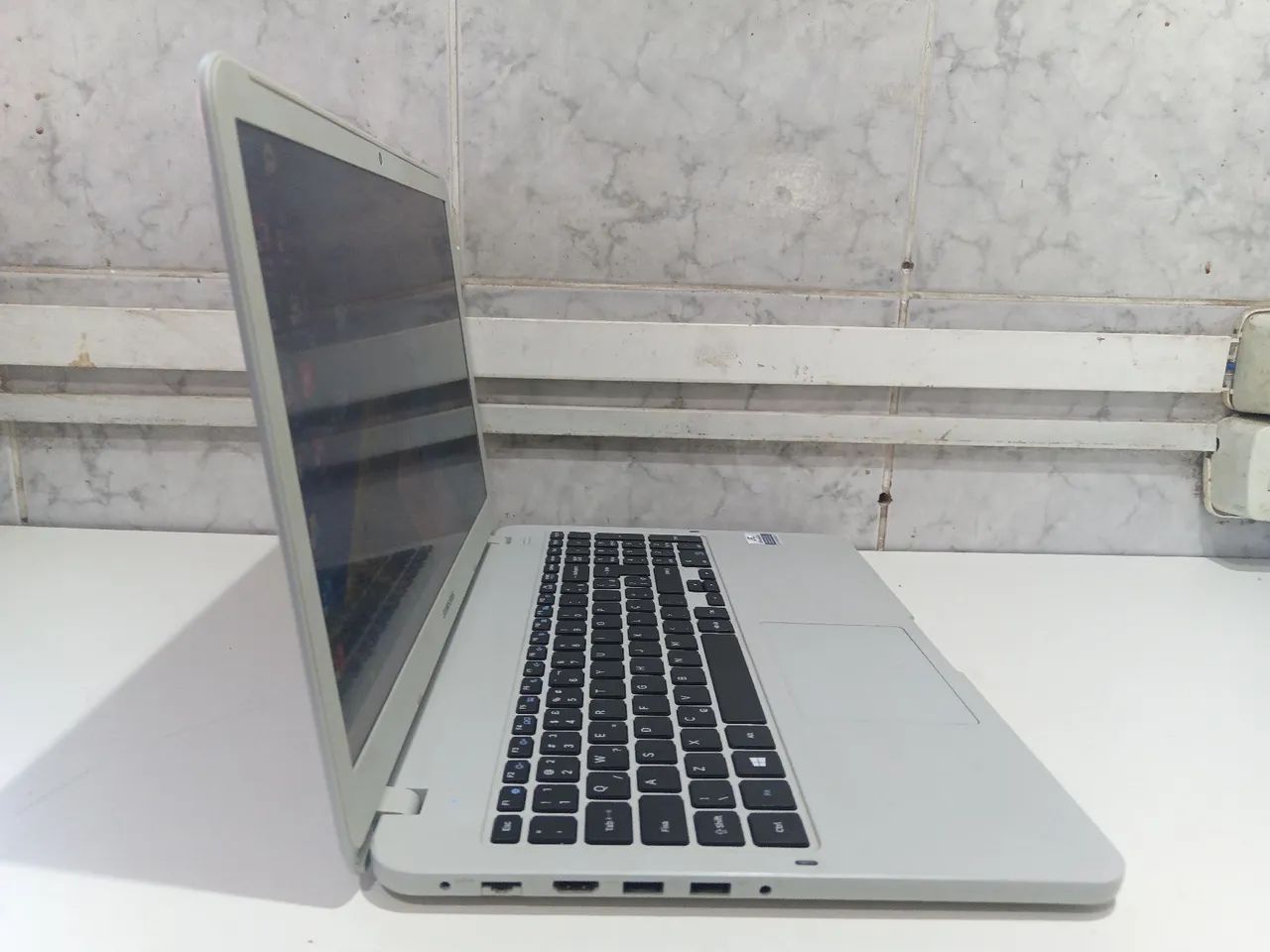 Notebook i3-7020 - Foto 3