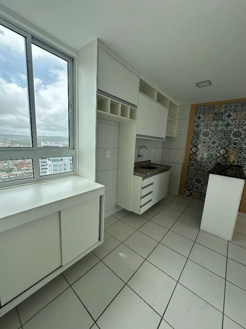 OFERTA IMPERDÍVEL!! Apto no Edf. Manhattan em Maurício de Nassau - Foto 4