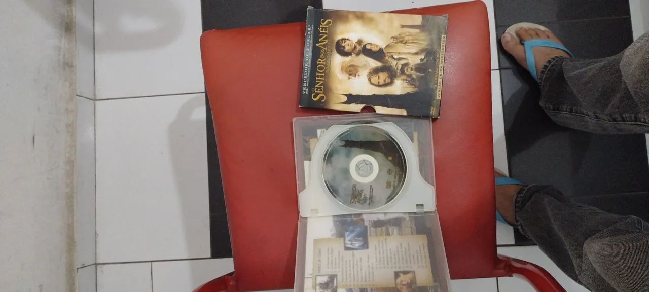 DVD e bluway Senhor dos anéis:o retorno do rei,as duas torres,a sociedade do anel abertos - Foto 4