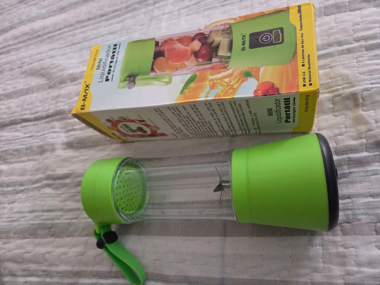 Mini Liquidificador