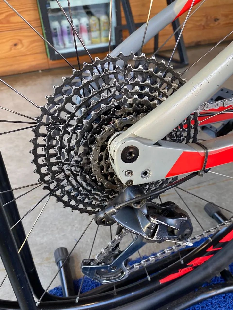 Bicicleta Sense Invictus Comp Carbon Full - Foto 4
