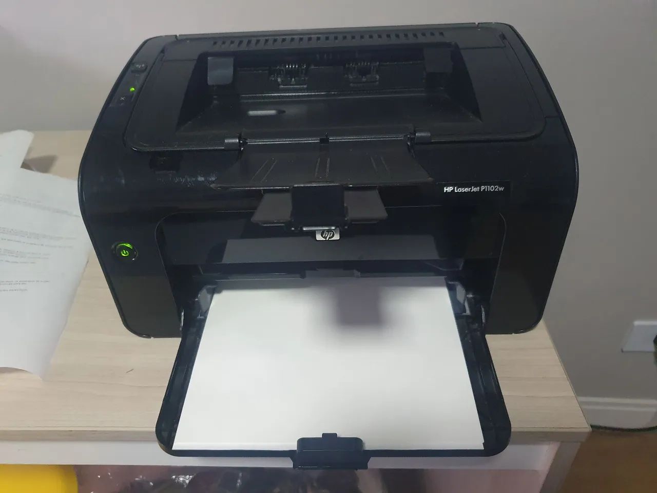 Laserjet P1102W Wi-Fi + USB muito nova