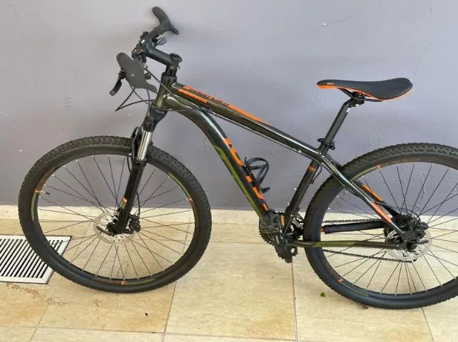 Bicicleta Mb Caloi Explorer Comp 2020 Aro 29 Quadro M 17'' 