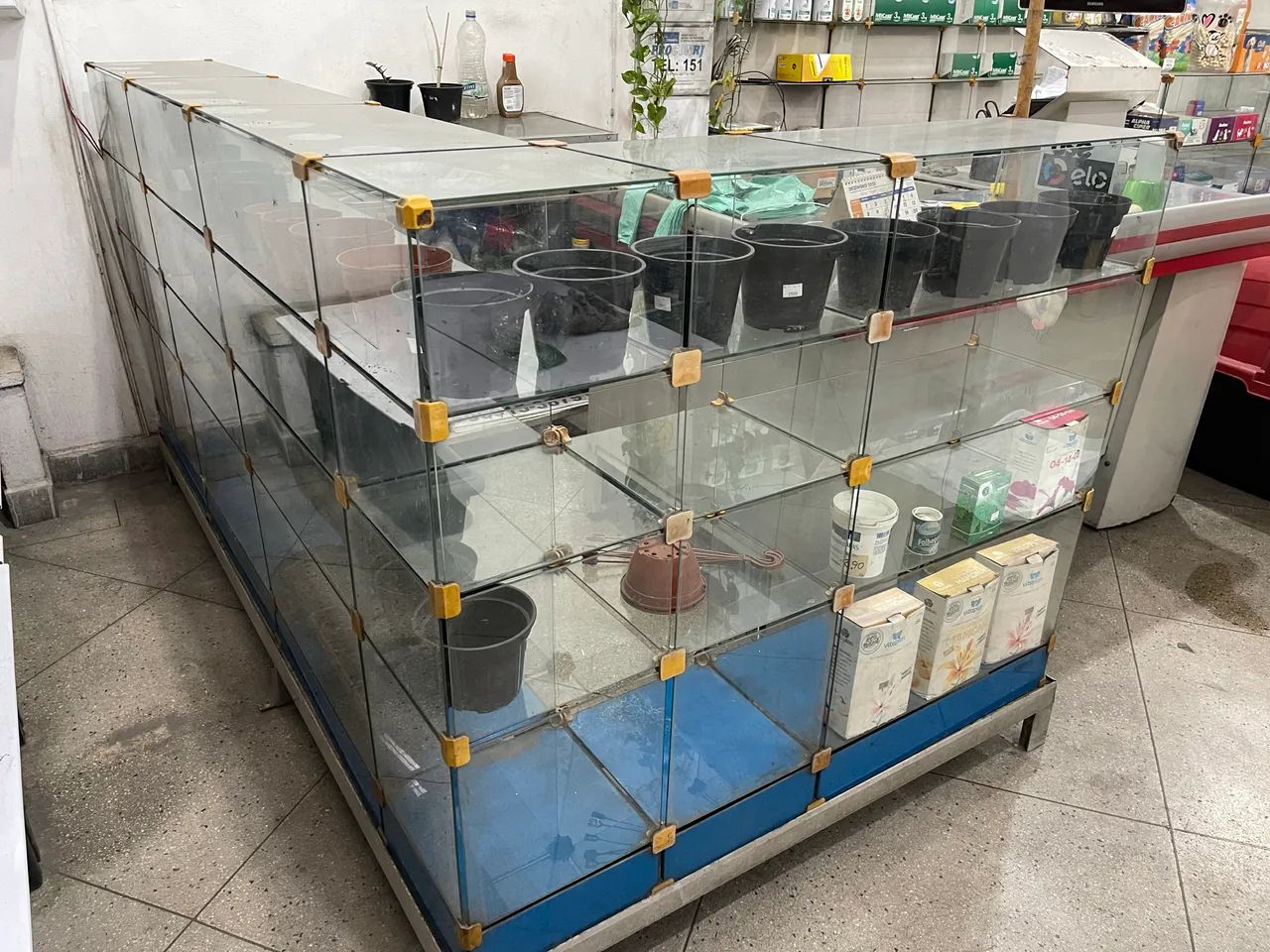 Glass Counter