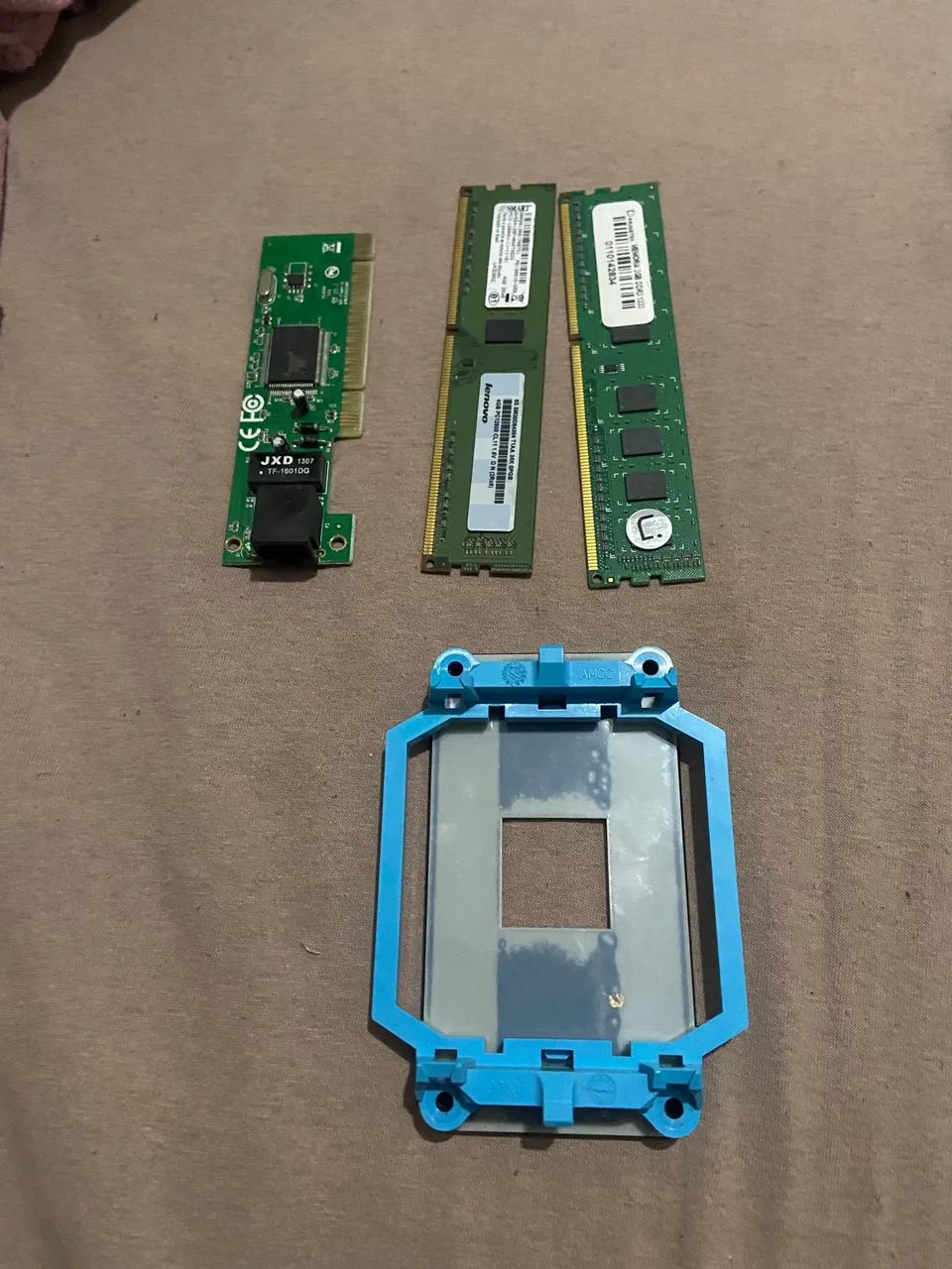 Placa Mãe Gigabyte com kit  AM3 DDR3  - Foto 4