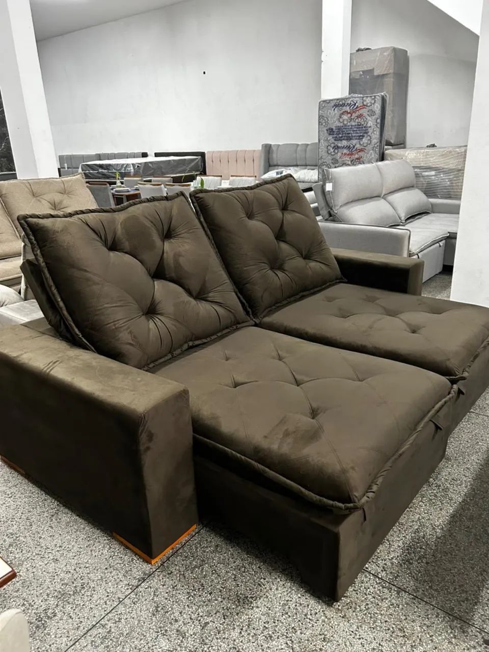 Sofá retrátil e reclinável 2,50 NOVO  - Foto 2