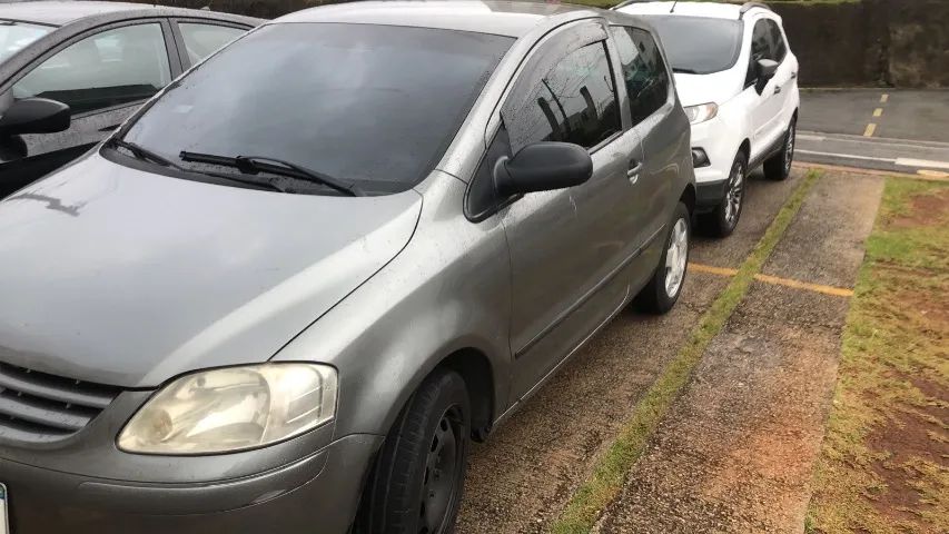 Volkswagen Fox City 1.0mi/ 1.0mi Total Flex 8V 3P 2005