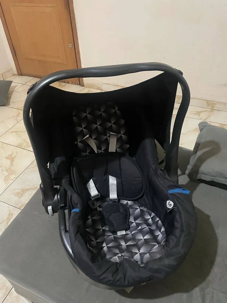 Carrinho e bebê conforto - Foto 2