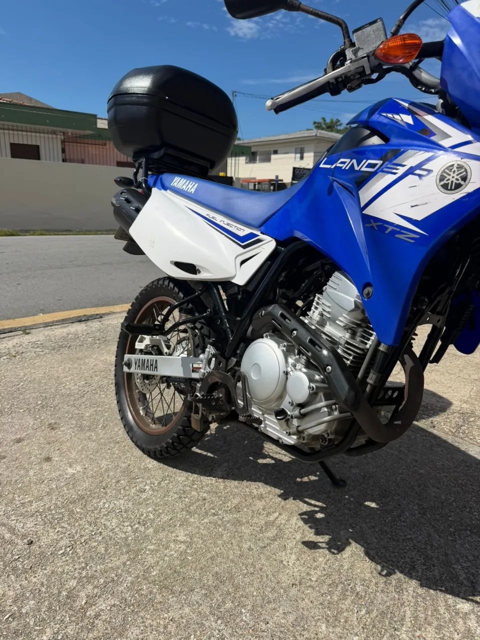 Lander 250  - Foto 3