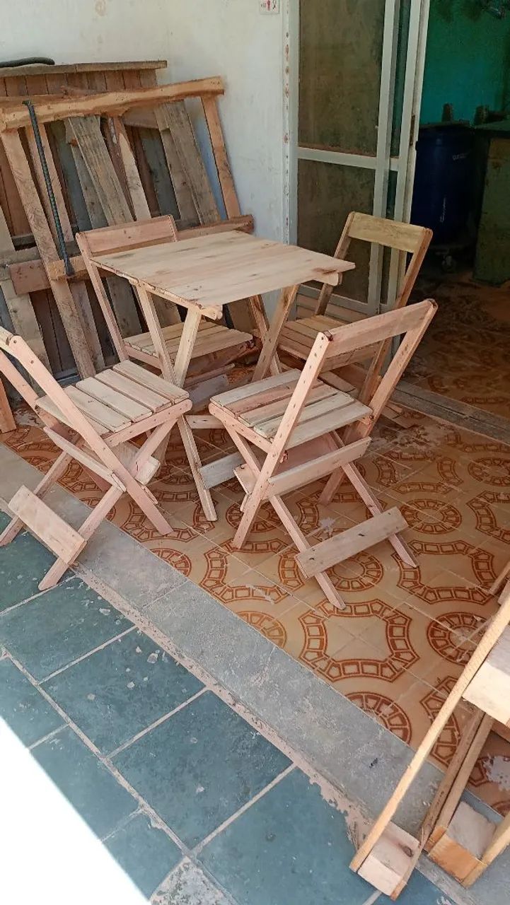 Foldable Wooden Tables65566255333378123