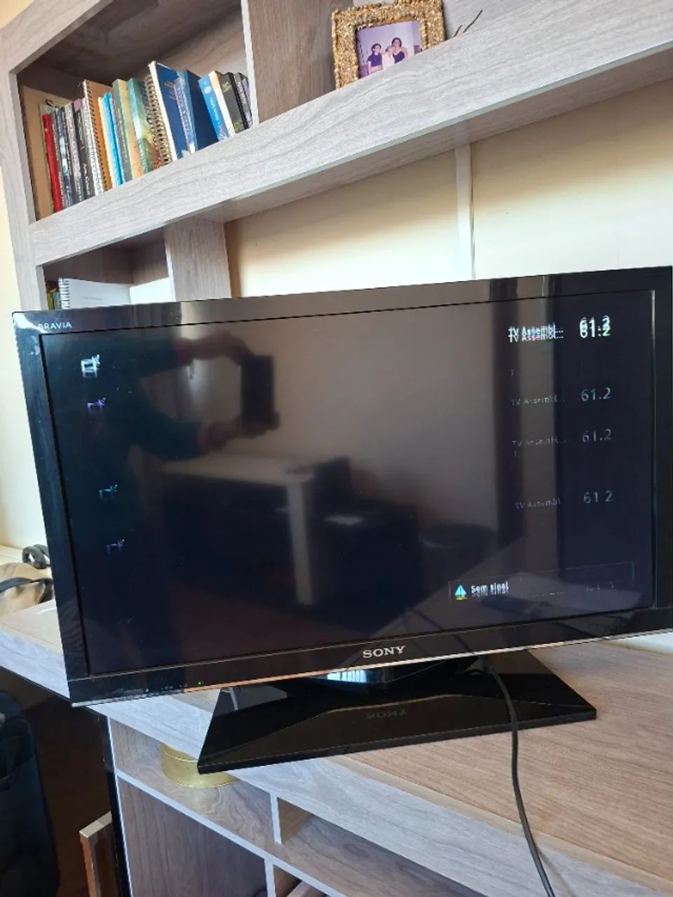 TV Sony 32 Polegadas Com Defeito na Tela - Retirar no Caiçara
