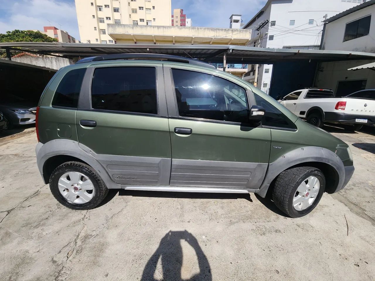 Fiat Idea Adv./ Adv.lock.dualogic 1.8 Flex 5P 2010 - Foto 3
