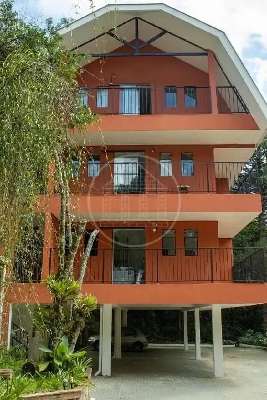 Pousada com 8 quartos à venda em Campos do Jordão/SP