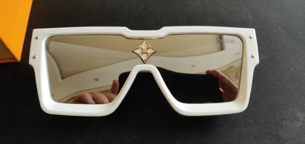 Óculos de sol Louis Vuitton Millionaires branco com lente espelhada - Foto 2