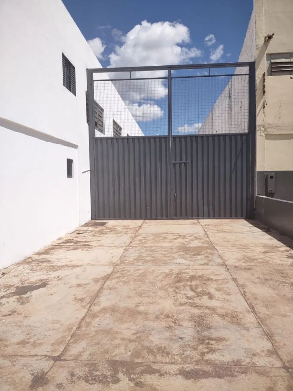 Alugo barracão na Avenida Júlio Campos - Foto 3