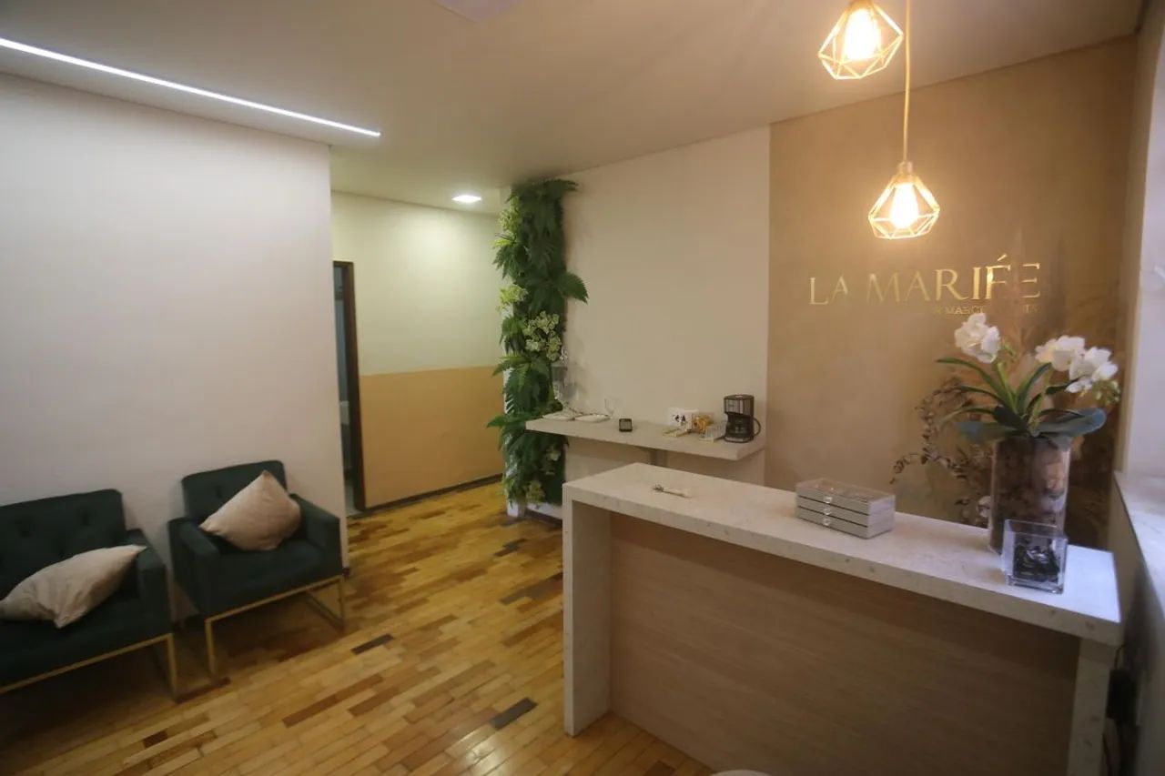 Casa à Venda - Calafate, 4 Quartos, 360 m2