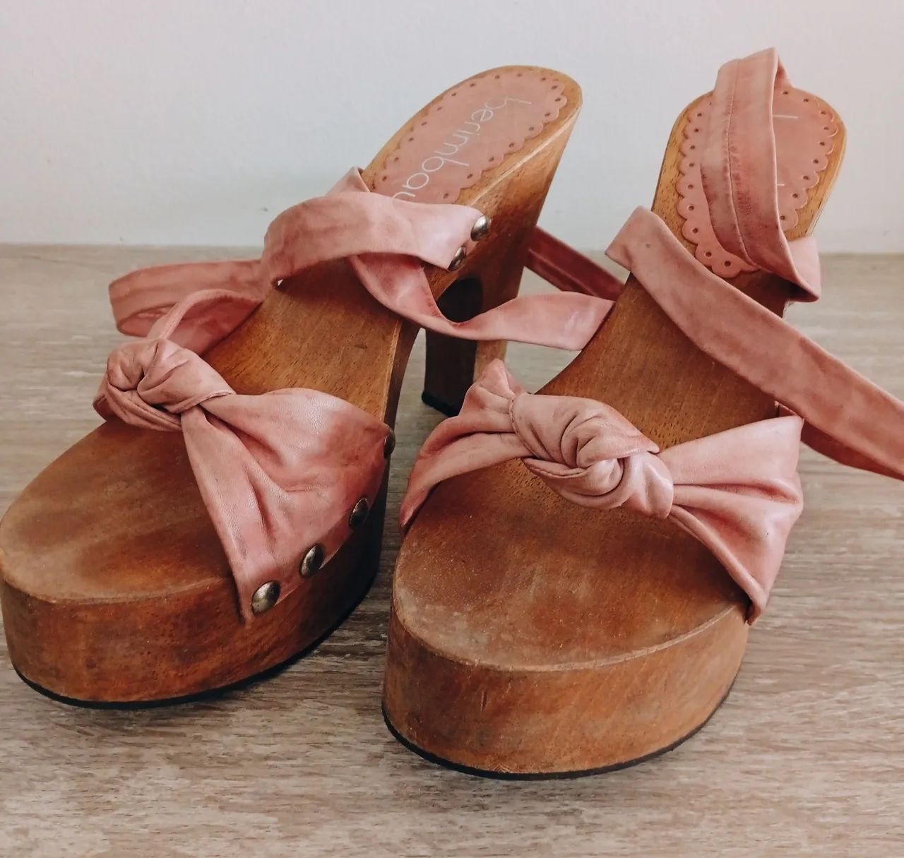Sapatos e sandálias - Foto 3