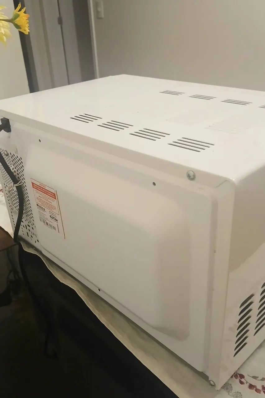 Microondas Philco Espelhado Novíssimo 220v - Foto 3