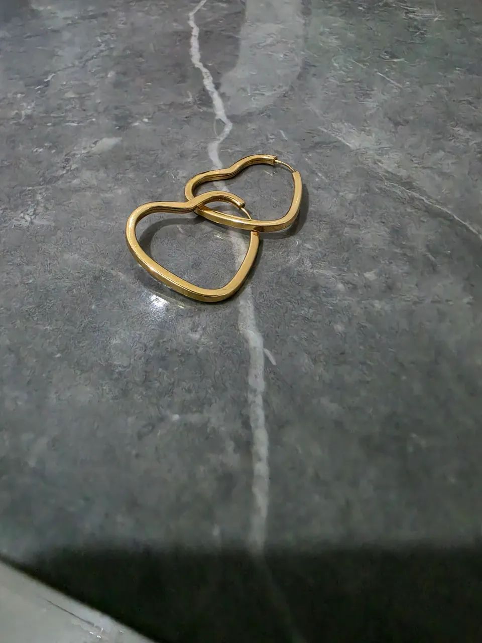 Brincos de ouro coração 
