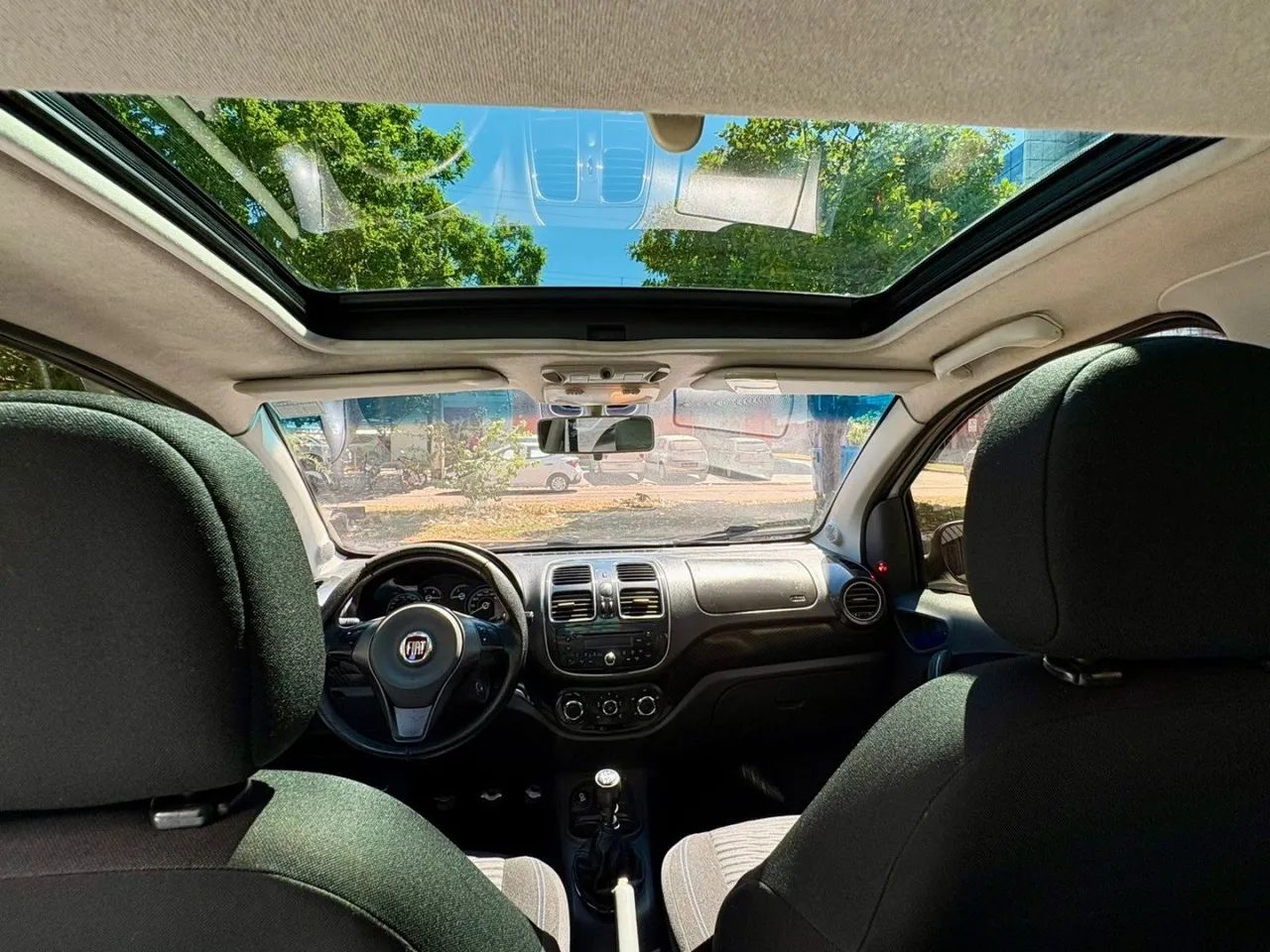 Fiat Palio Sporting 1.6 Flex 16V 5P 2016 - Foto 2