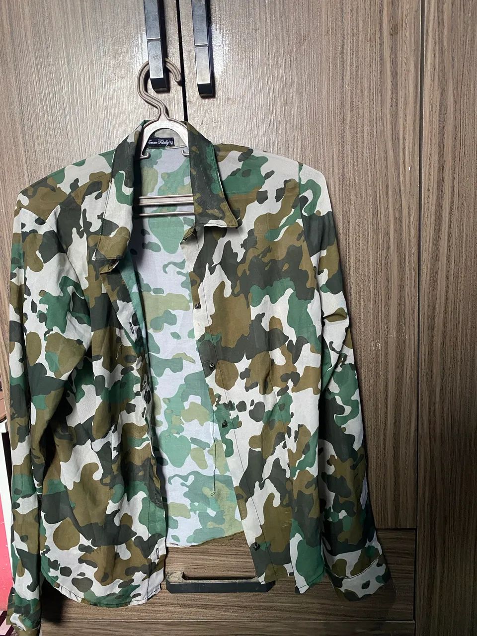 Peças de roupas diversas masculina e feminina  - Foto 2