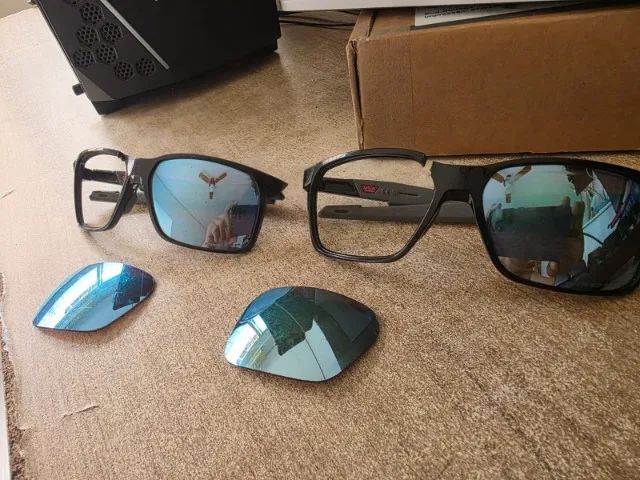 02 Oculos Oakley Portal X danificado 