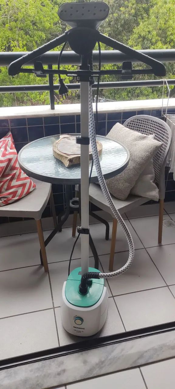 Passadeira a Vapor Mondial Vip Care. 