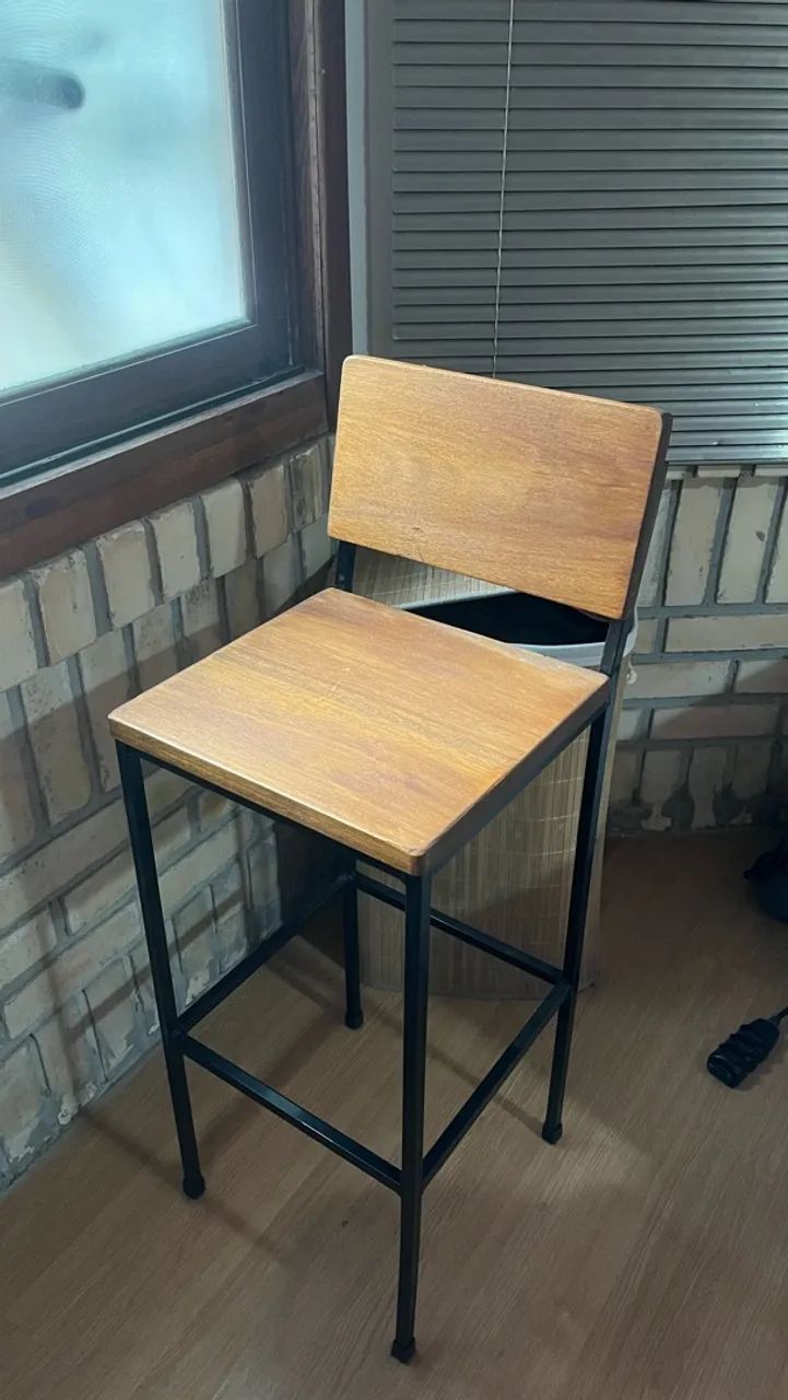 Mesa Bistrô Alta com 2 Cadeiras - Estilo Industrial - Foto 2