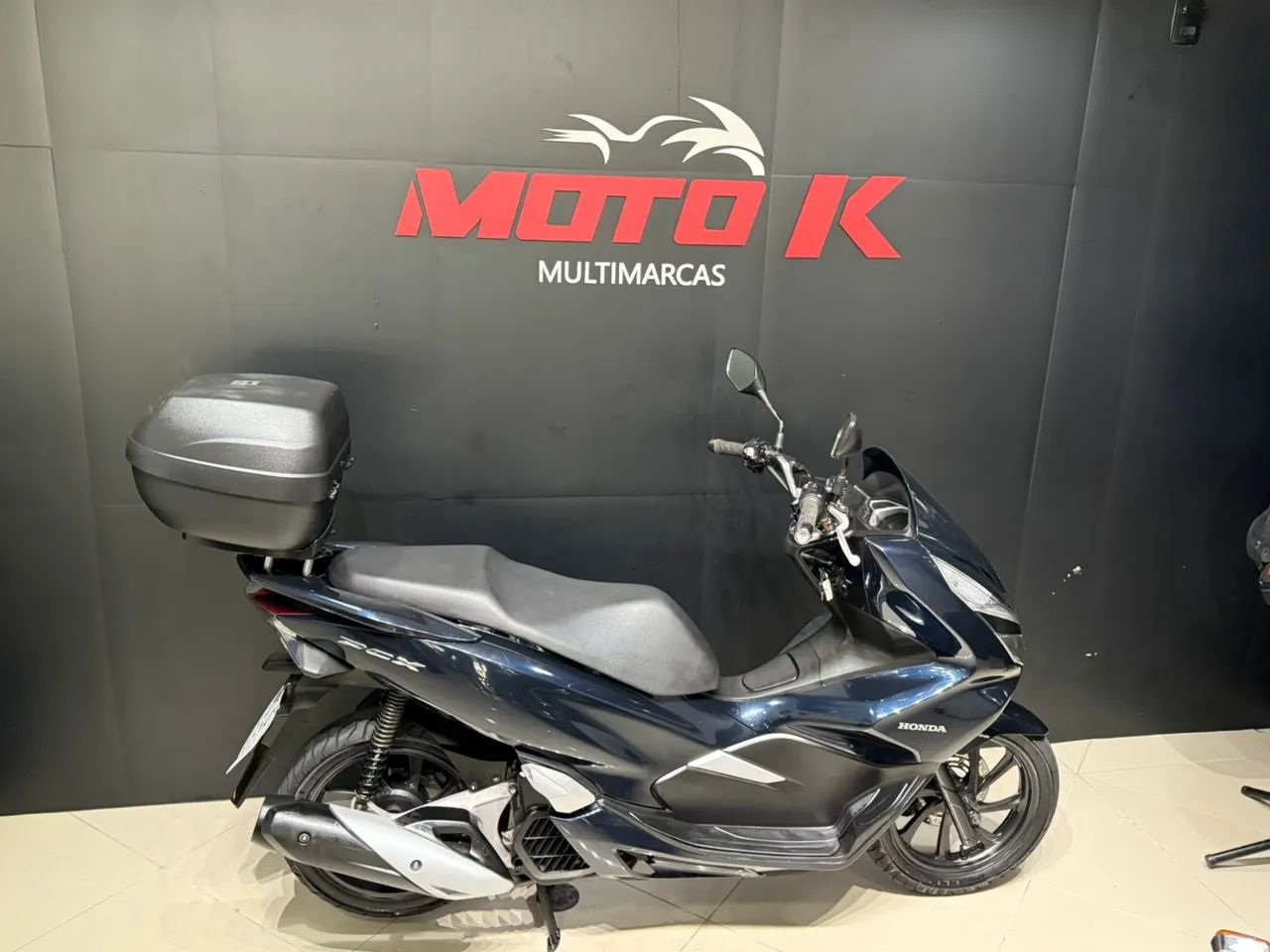 Linda Pcx para quem quer para de andar de ônibus  - Foto 3