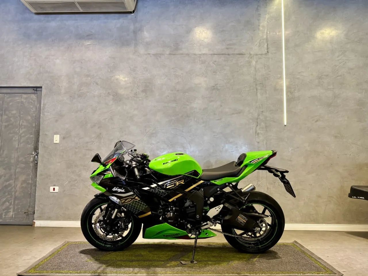 Kawasaki Zx-6r 636cc 2020 - 1473766405 | OLX
