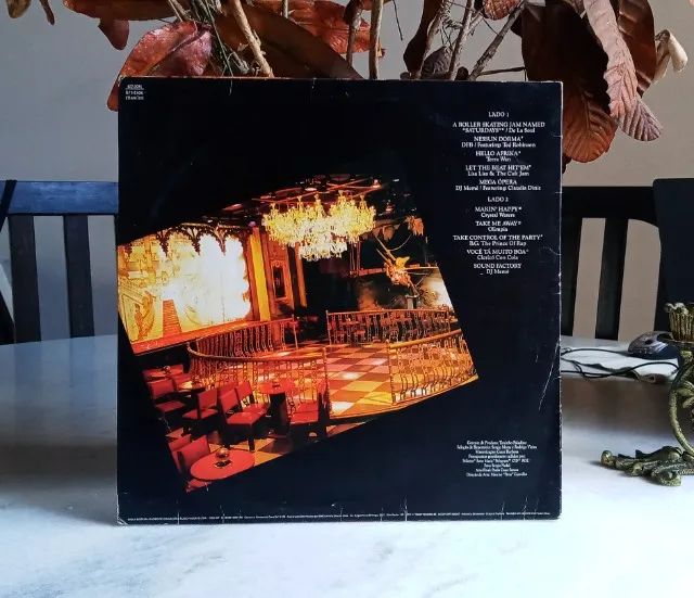 lp vinil - resumo da ópera - compilação de 1992 - eletronic, hip-hop, hithouse - Foto 4