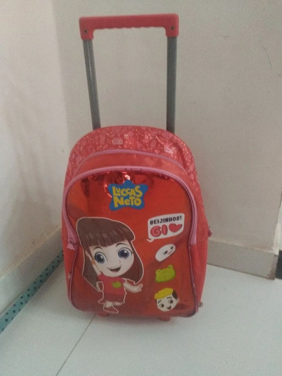 Mochila gi com alguns detalhes 