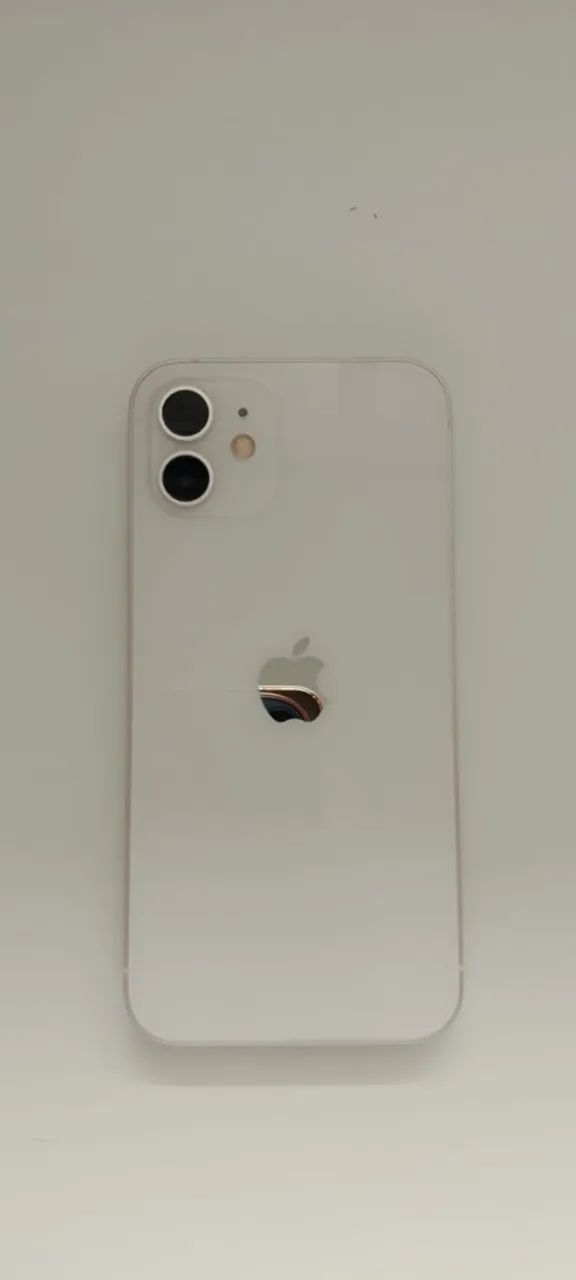 IPhone 12 conservado
