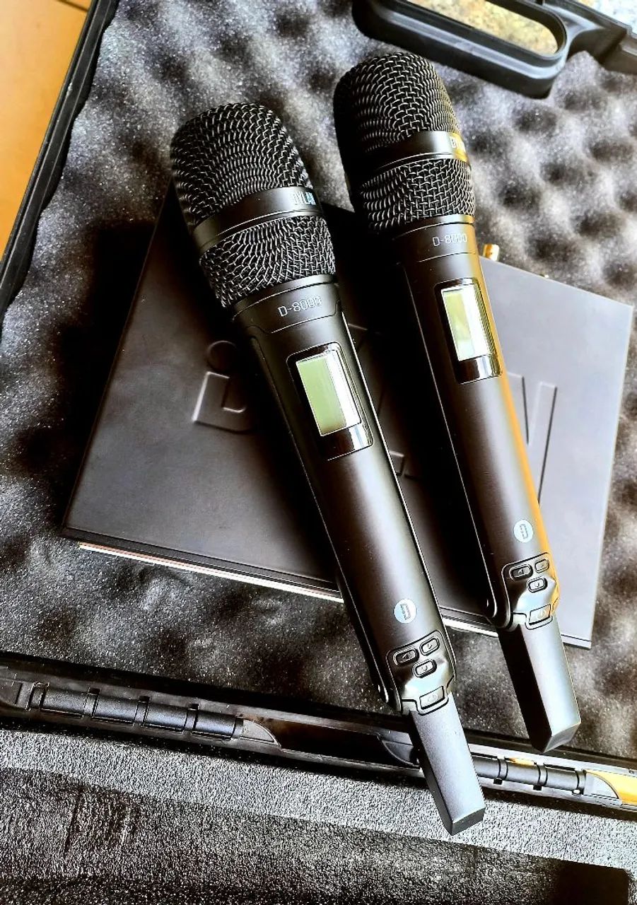 Microfone Dylan D8000 