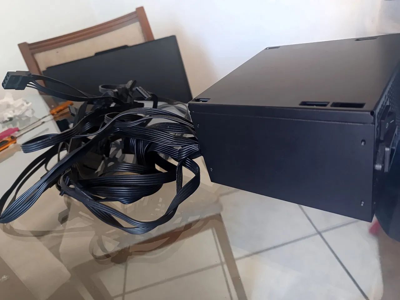 Fonte husky 650w - Foto 4