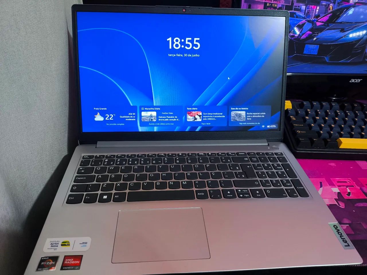 Vendo Notebook Lenovo IdeaPad 1 Ryzen 5 - Foto 3