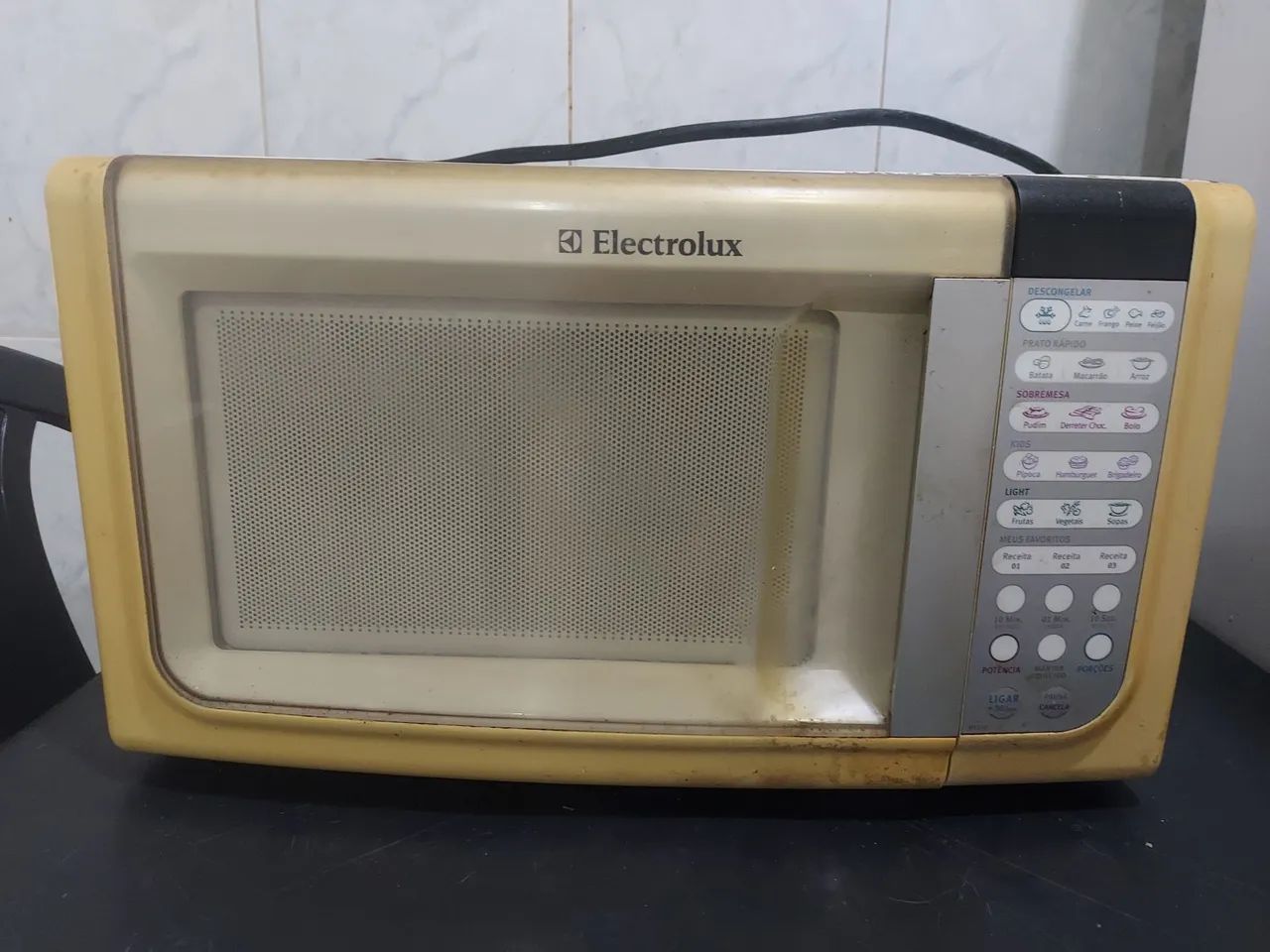 Micro-ondas Electrolux com capacitor queimado