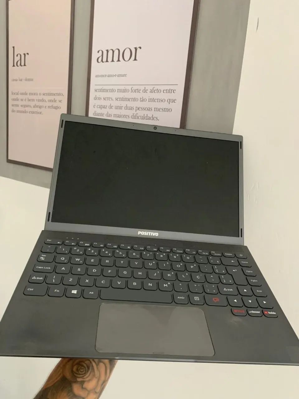 Vendo notebook positivo. Ótimo estado 