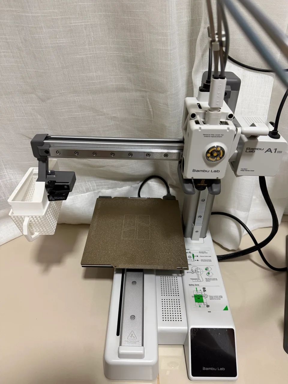 Impressora 3D A1 mini combo sem marcas de uso - Foto 4