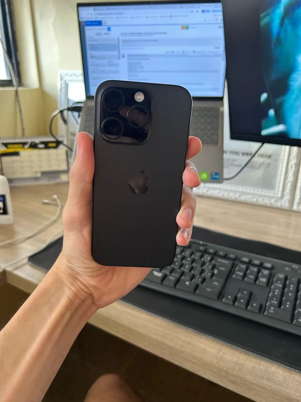 IPHONE 16 PRO -  512gb  - Foto 5