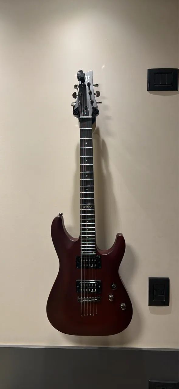 Guitarra Schecter SGR C-1 Walnut Satin