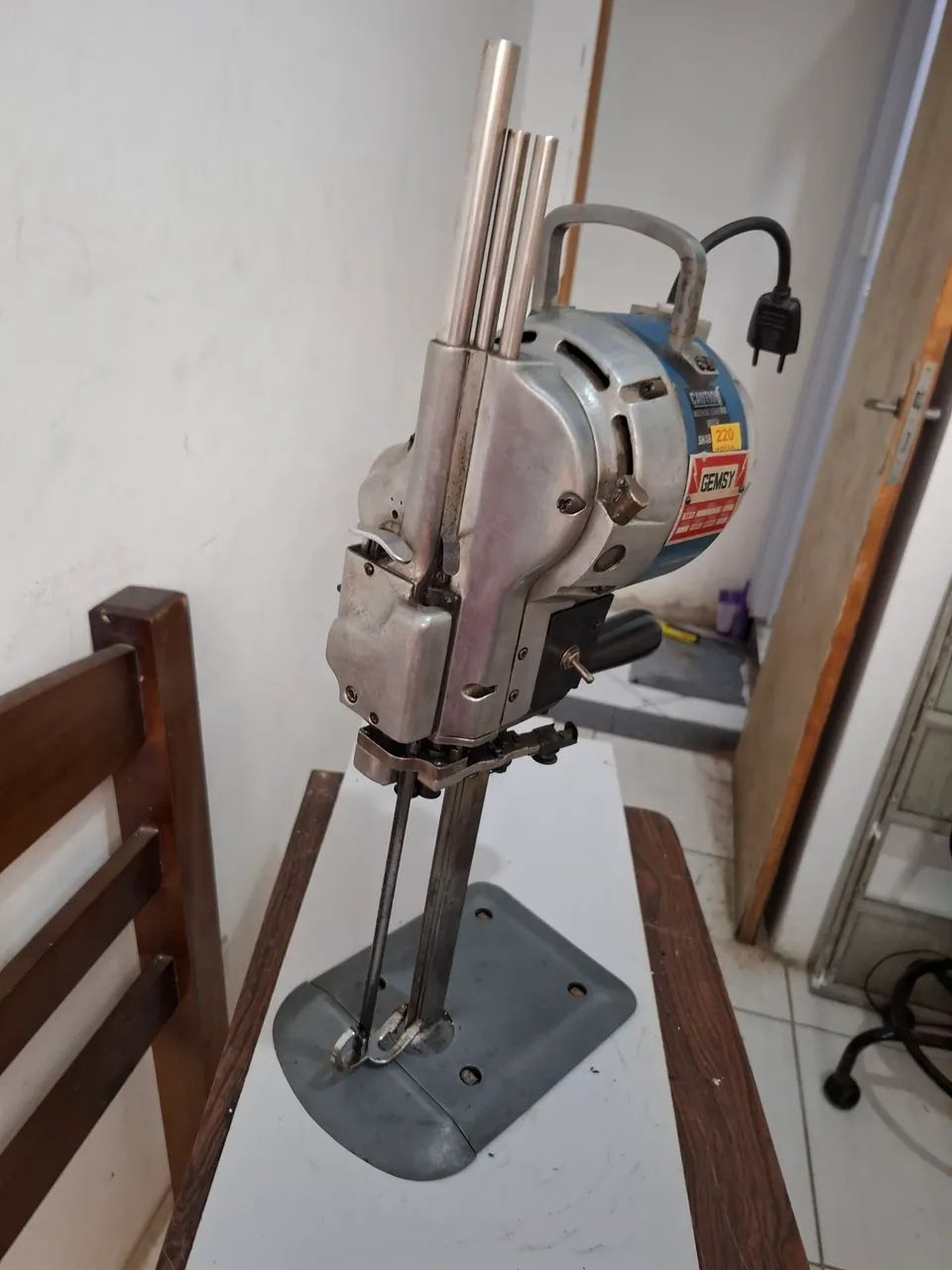 Maquina de corte de 8 polegadas / Gensy GEM-8 funcionando perfeitamente! - Foto 4