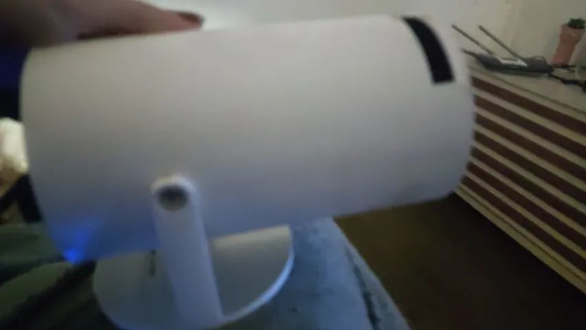 Smart projetor(funciona como tv)  - Foto 2