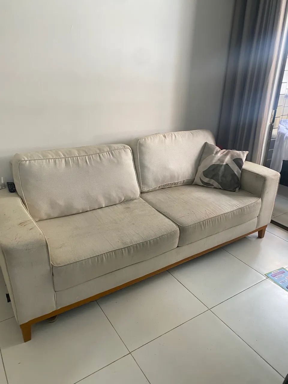 Sofá em linho 2.10 