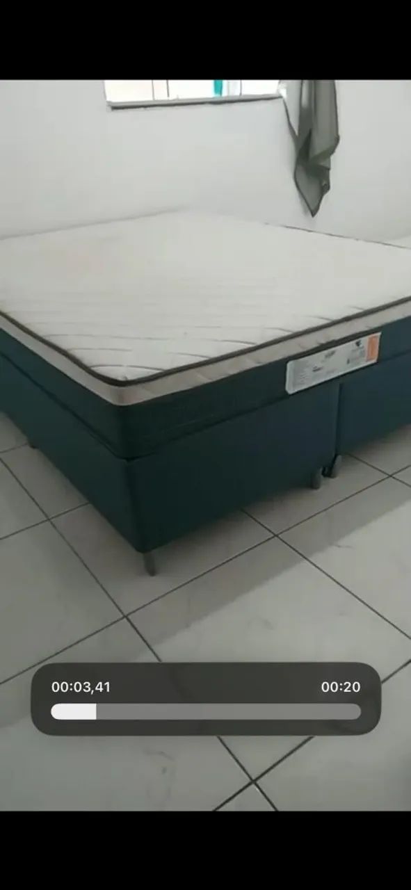 Vende-se uma cama king 