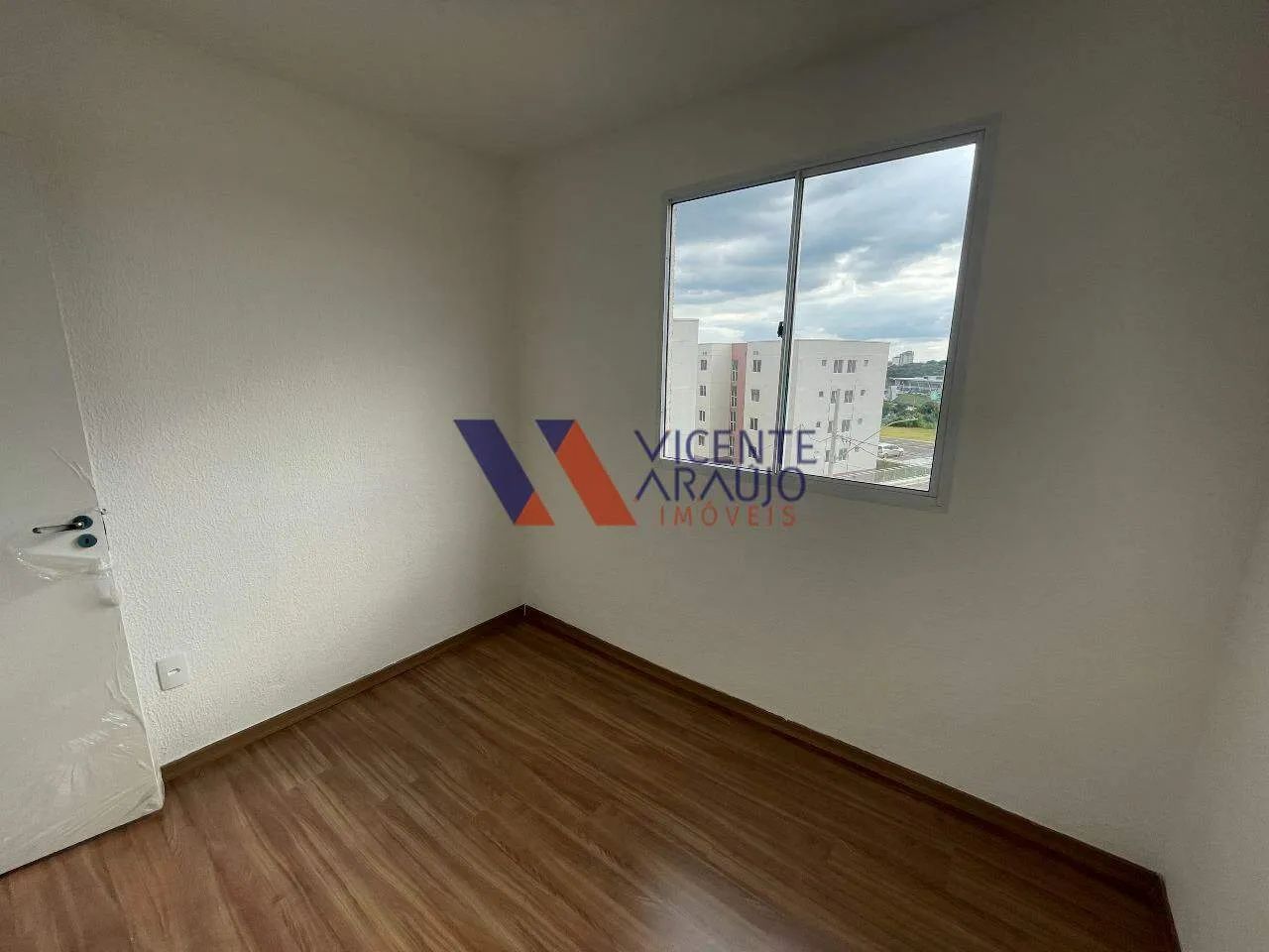 Apartamento de 2 quartos - Próximo ao Hospital Regional e PUC - Foto 5
