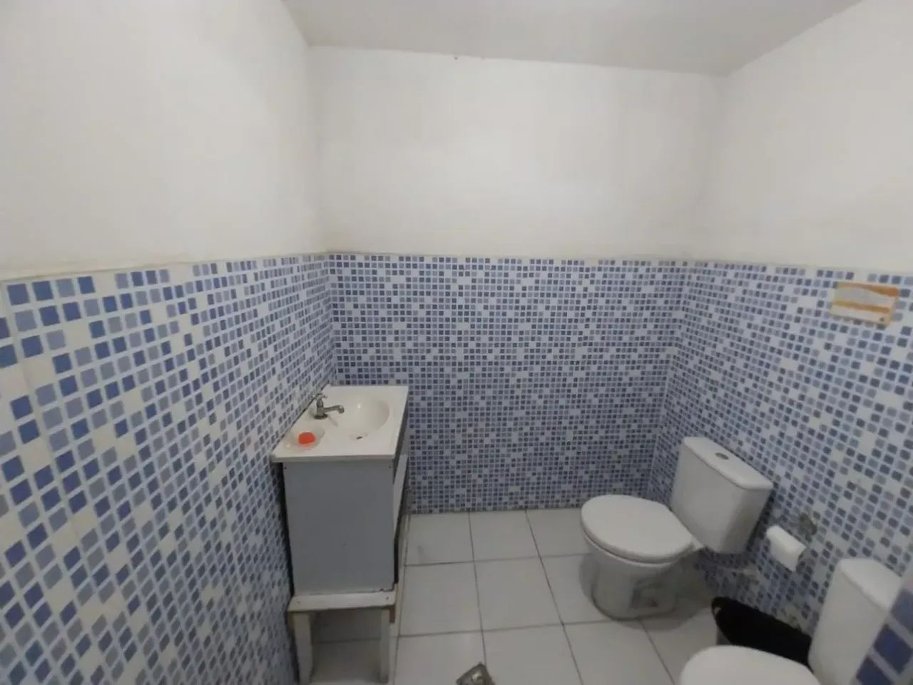 Marechal Hermes  Galpão e Templo  550 m² - R$1.100.000,00 - Foto 4