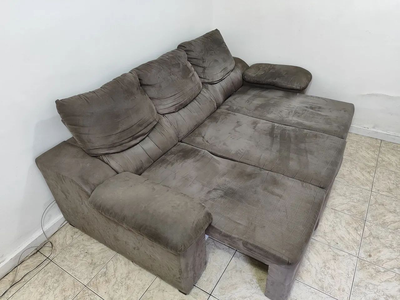 Sofá reclinável 3 lugares