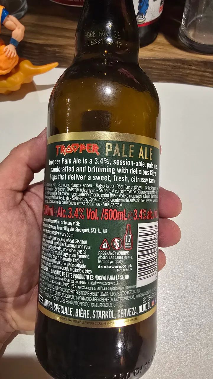 Garrafa de Cerveja Trooper Iron Maiden - Foto 2